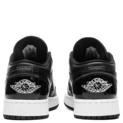 Air Jordan 1 Low SE All-Star (GS) - Black/White -Feature Sale Store Air Jordan 1 Low SE All Star GS Black White DD2191 001 04 09 2021 01 4