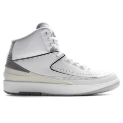 Air Jordan 2 Retro - White/Cement Grey/Sail