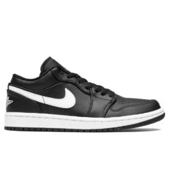 Women's Air Jordan 1 Low - Black/White